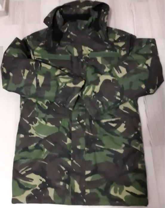 Bluza tactica marimea 48 noua !