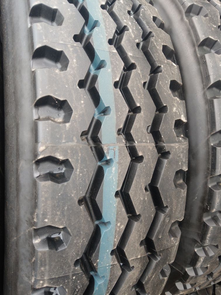 Anvelope 315/80R22,5  resapate direcție on/off