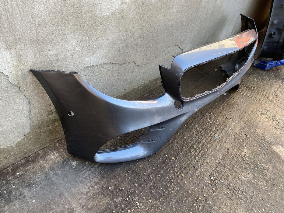 Bara fata Mercedes Benz E Class W213 AMG