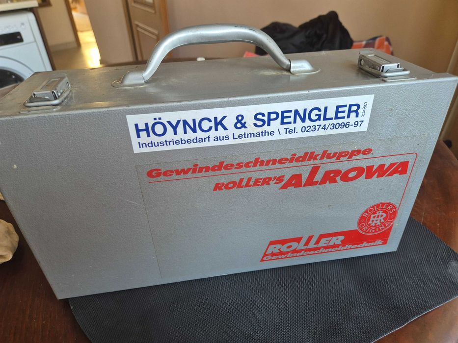 Резбонарезен инструмент Alrowa