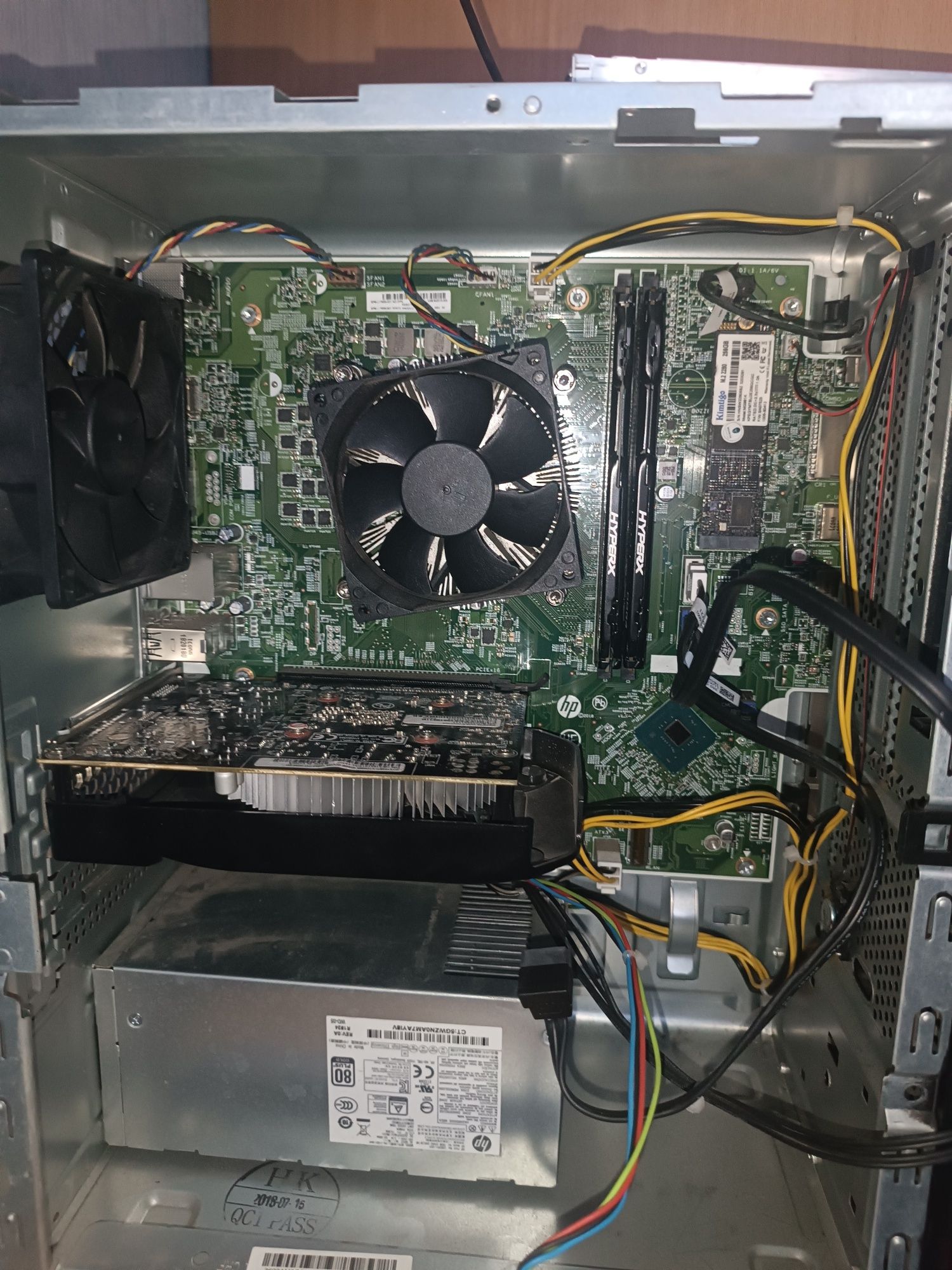 I3 8100, 1050ti, 16gb ddr4, системный блок HP + монитор HP 20.7
