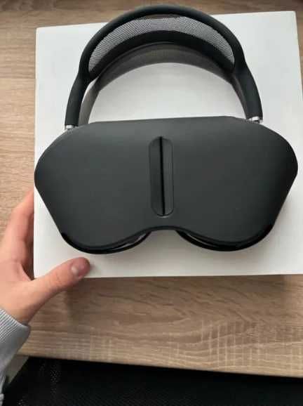 Наушники Airpods MAX, в идеальном состоянии.