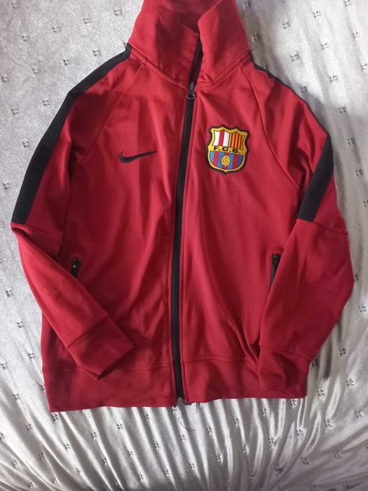 Bluza de treining  si tricou  7 _8 ani