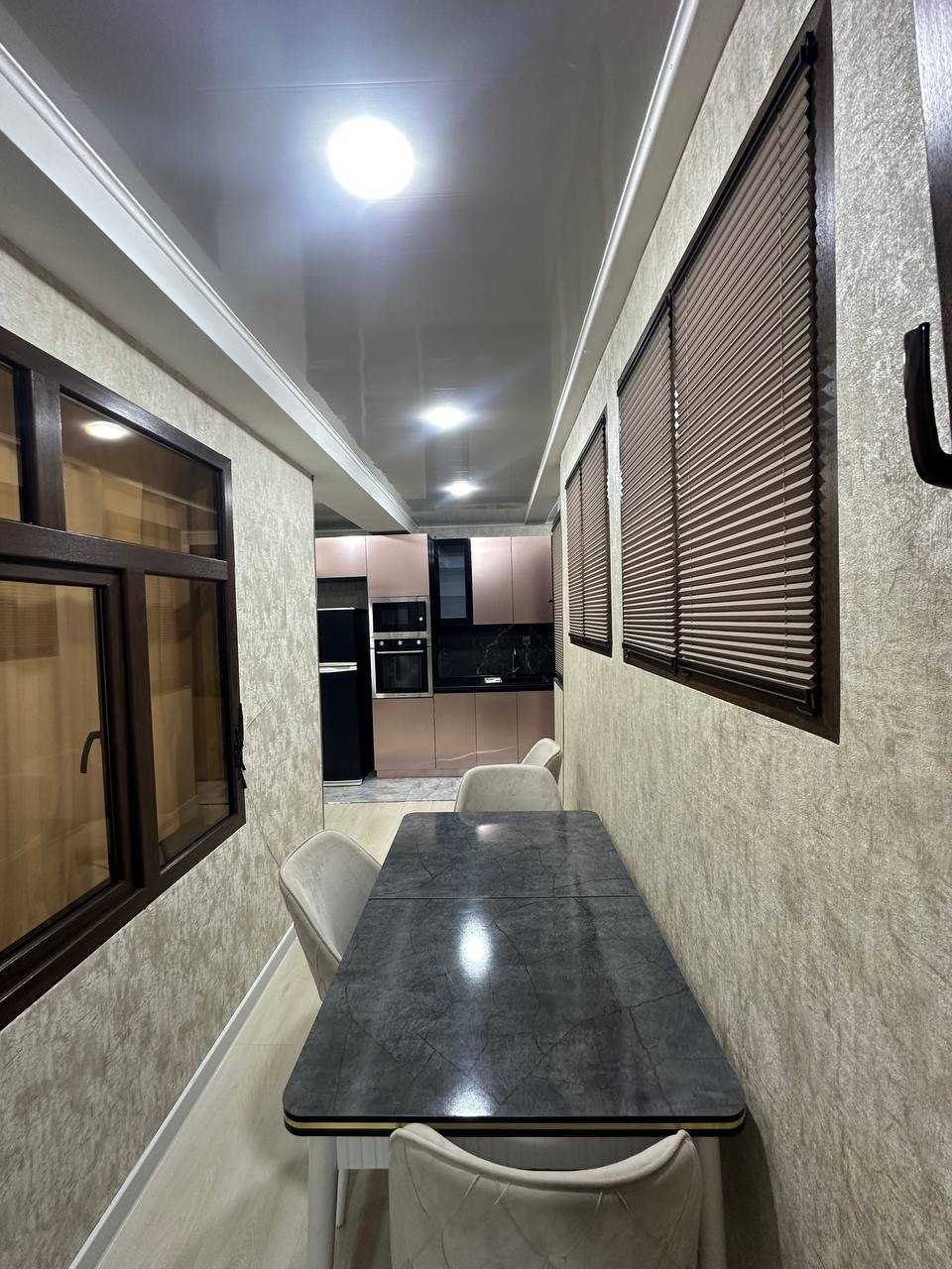 Юнусабад 8 квартал Биллур 2*3/2/12 (71²) продаётся квартира