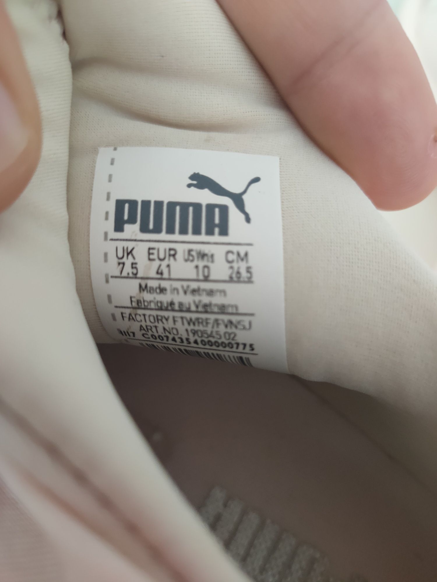 Pantofi sport marca puma mărimea 41