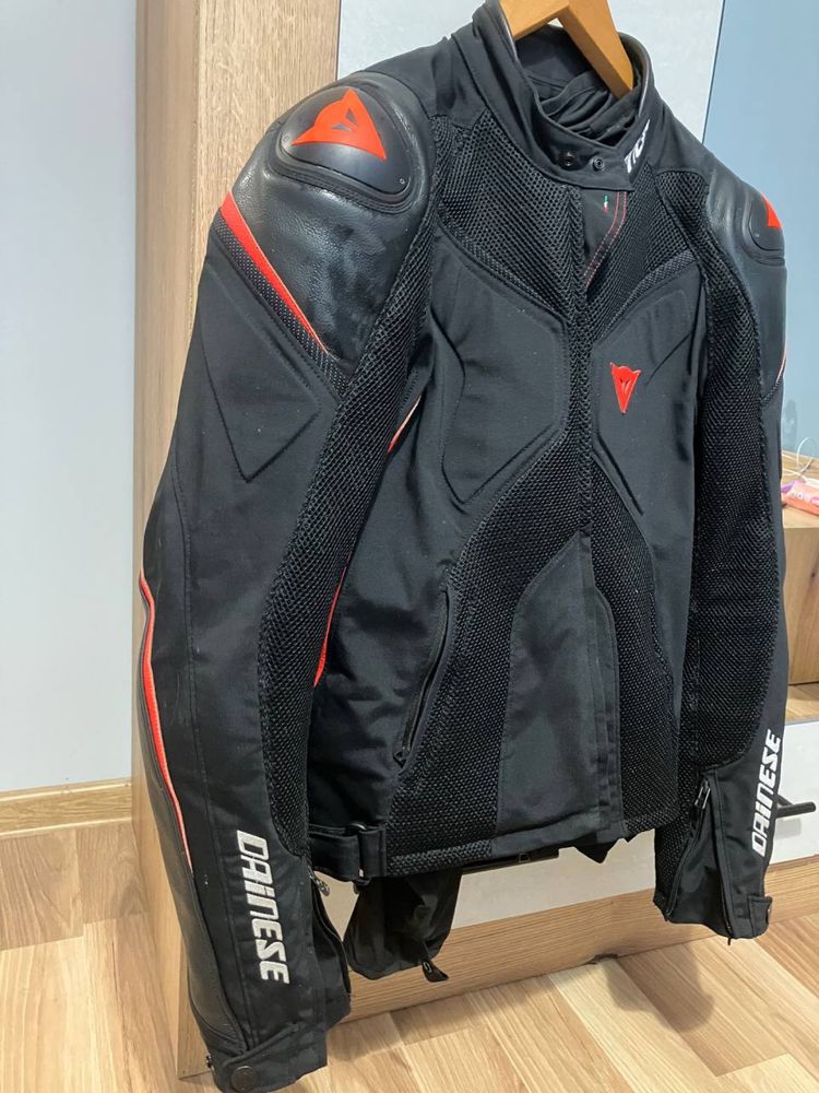 Яке Dainese s/m размер