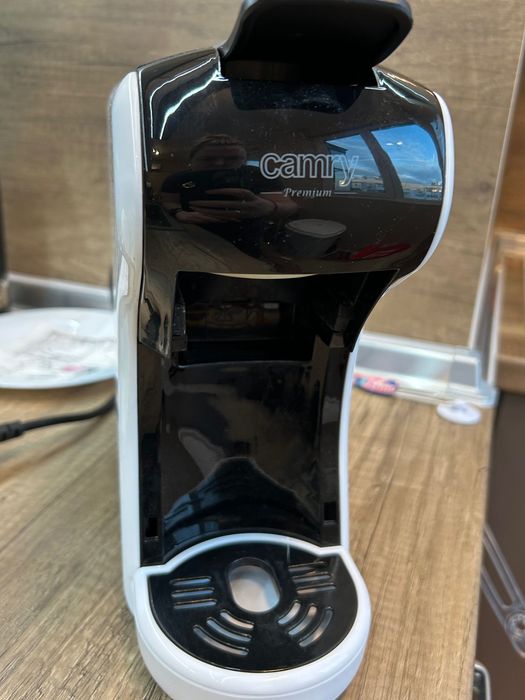 Кафемашина съвместима с 9 вида капсули