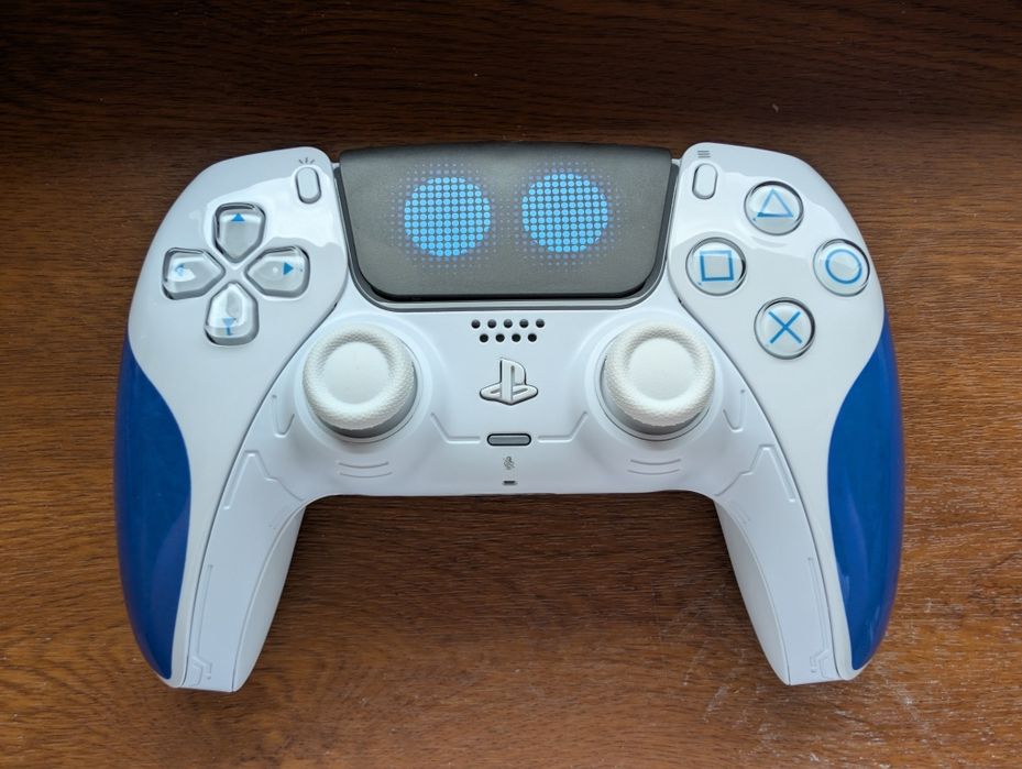 Astro Bot Limited Edition PlayStation 5 DualSense Controller