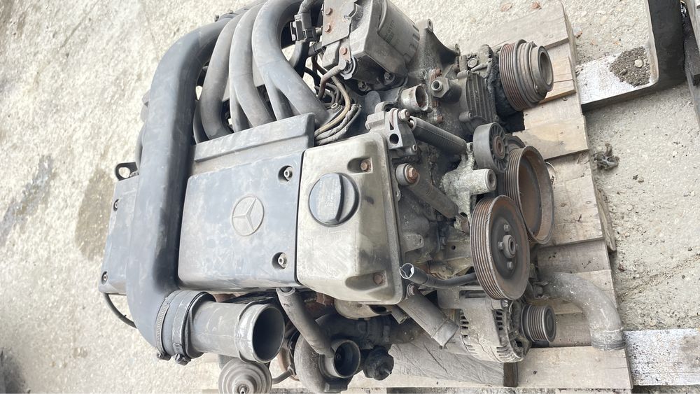 Motor 2,5 mercedes E 200