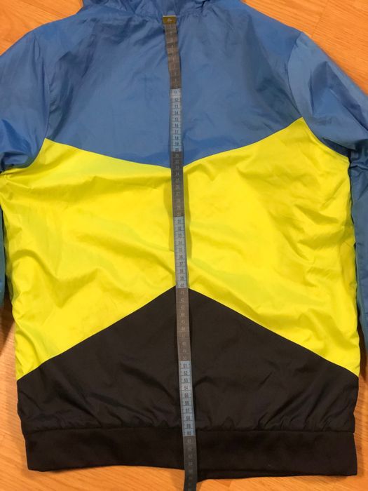 Geacă sport subțire marca Champion