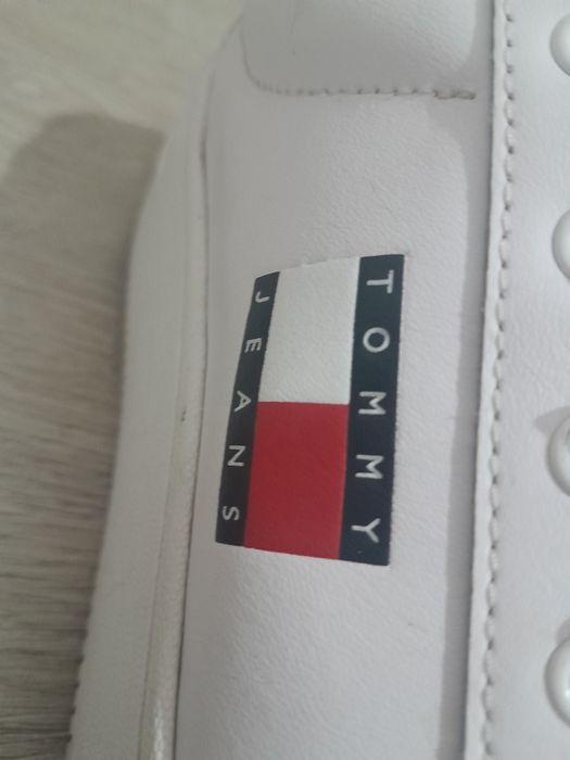 Adidaşi Tommy jeans