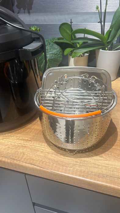 Мултикукър Instant Pot PRO 8
