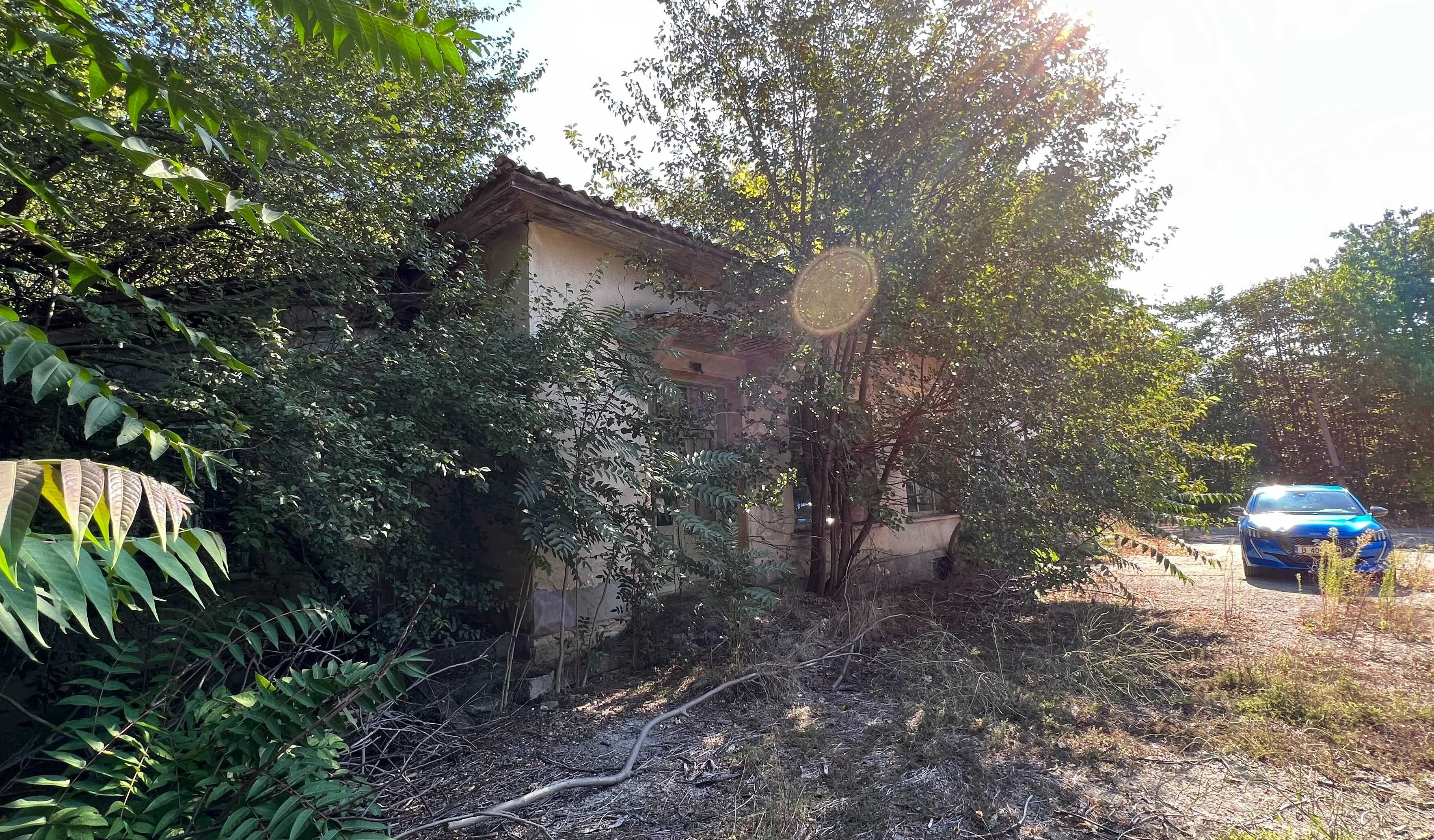 Недвижим имот - магазин село Вичево, община Генрал Тошево