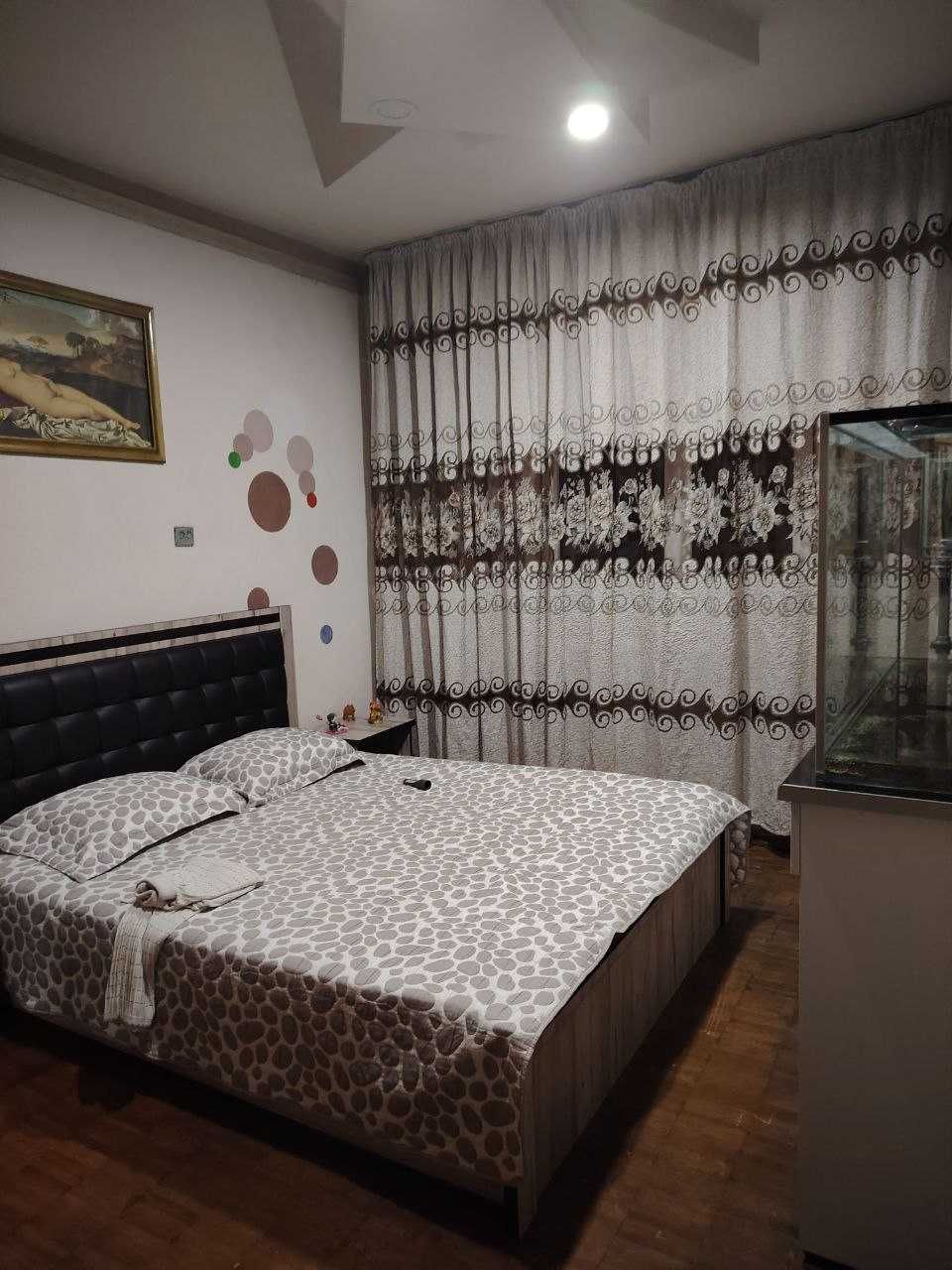 Сдаётся 3 комнатная квартира