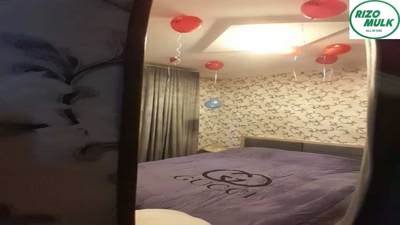 Назарбекда ховли сотилади. NR494/118