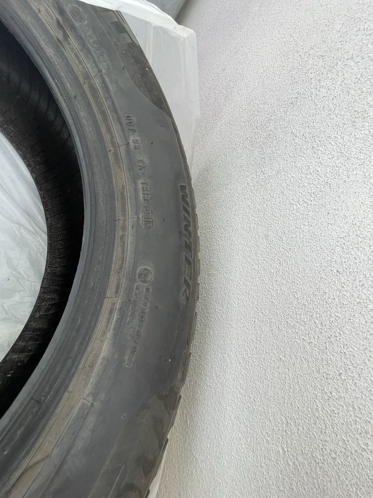 Cauciucuri iarna 225 55 r17 Pirelli Sottozero 3