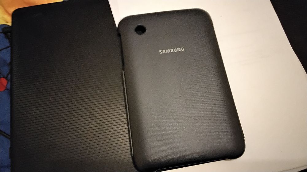 Vând husa tableta Samsung galaxy tab 2