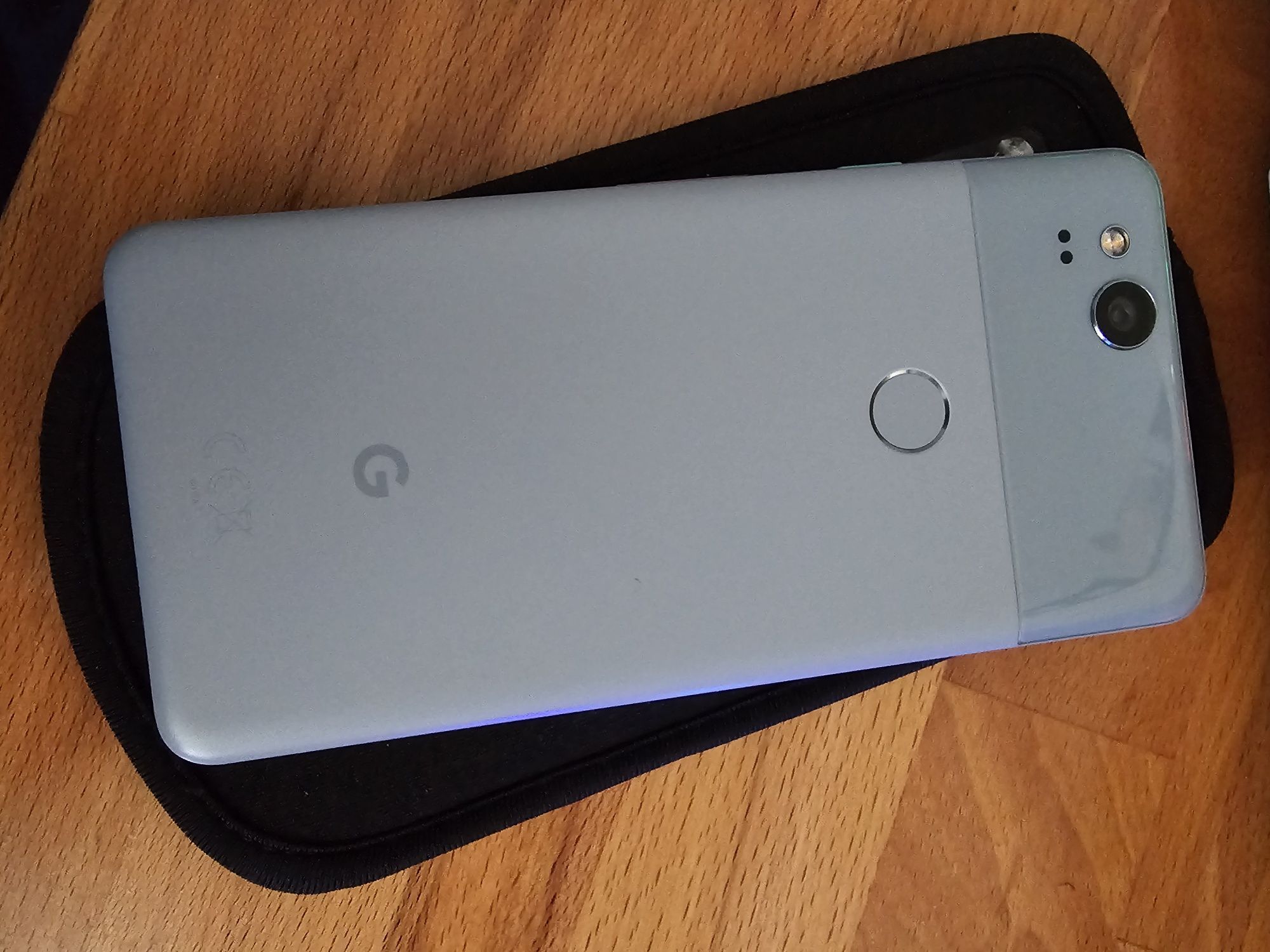 Google Pixel 2  blue