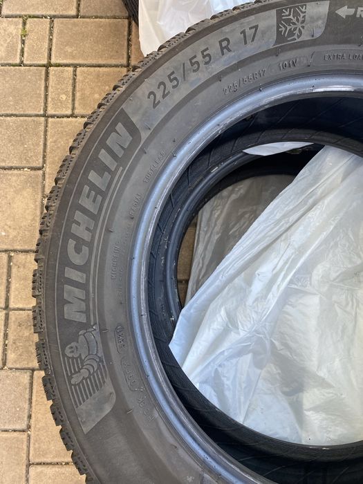 Anvelope Iarna  225/55/R17