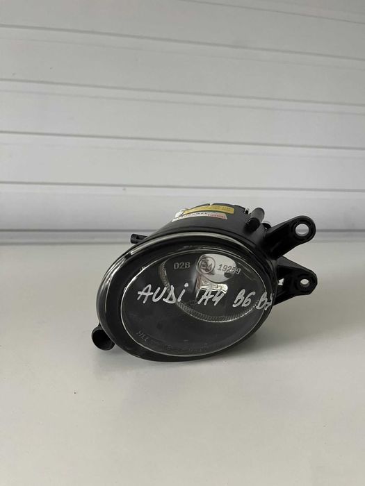 Proiector ceata audi a4 b6 2001 2004 stanga nou