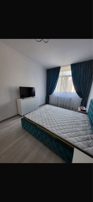 Inchiriez apartament cu 2 camere