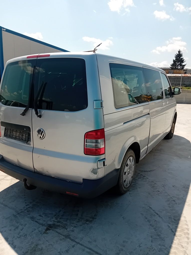 Фолксваген Транспортер Т5  / VW Transporter T5 2.0 TDI 4X4 НА ЧАСТИ