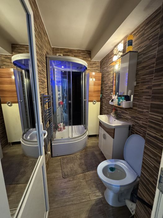 Apartament 2 Camere / Zona Centrala / Etaj 1 / Decomandat