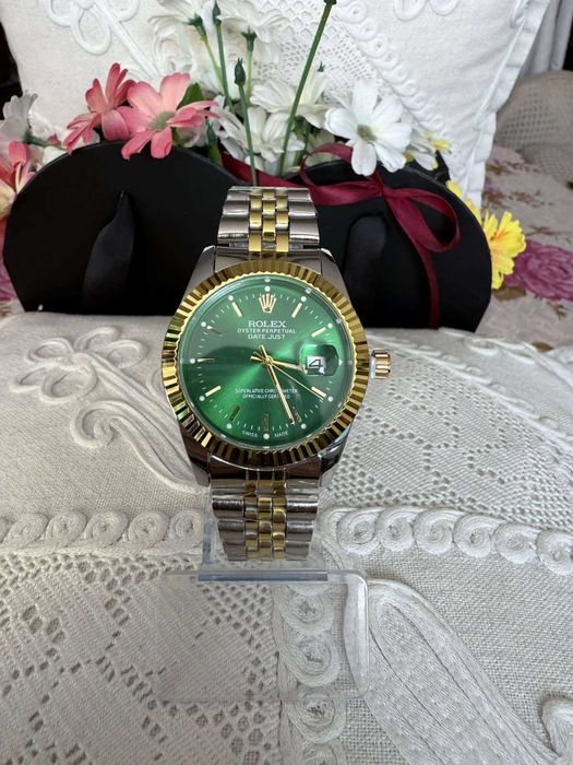 Часовници Rolex нови