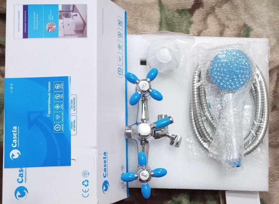 Смеситель для ванны