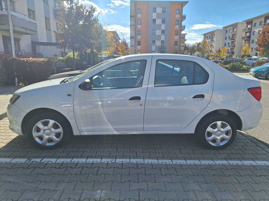 Dacia Logan II 1.2 benz, 2015, 185.000 km, 2 set anvelope 3.800 € neg