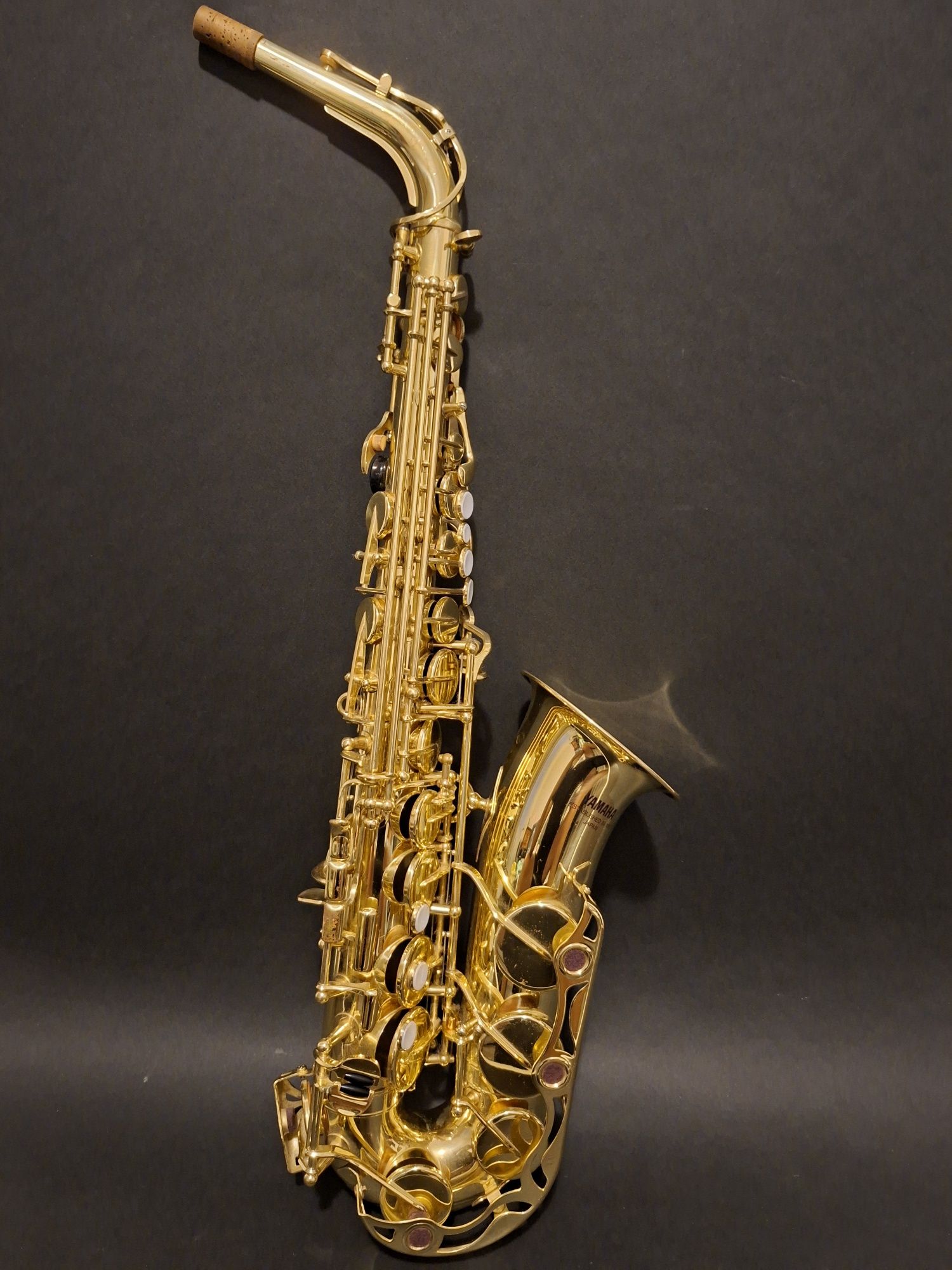 Saxofon Yamaha YAS-32 PURPLE LOGO