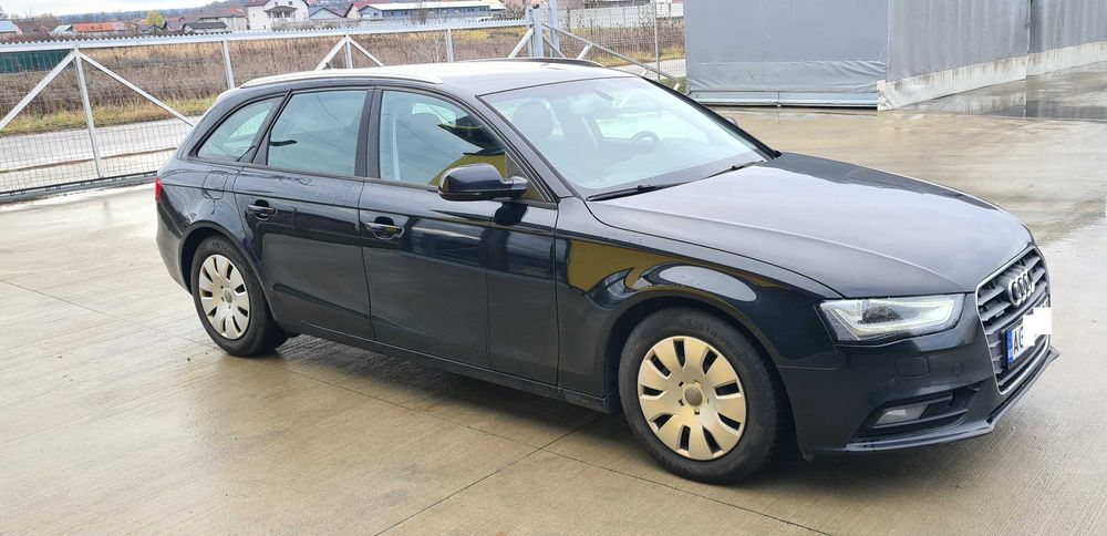 Audi A4 quattro 4x4 2012 2.0 diesel 177 CP inmatriculat TVA deductibil