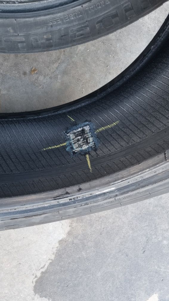 Зимни гуми 235/55 R19 4 бр.