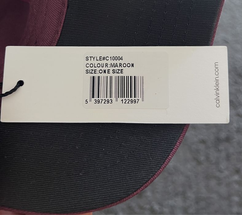 Шапка calvin klein чисто нова