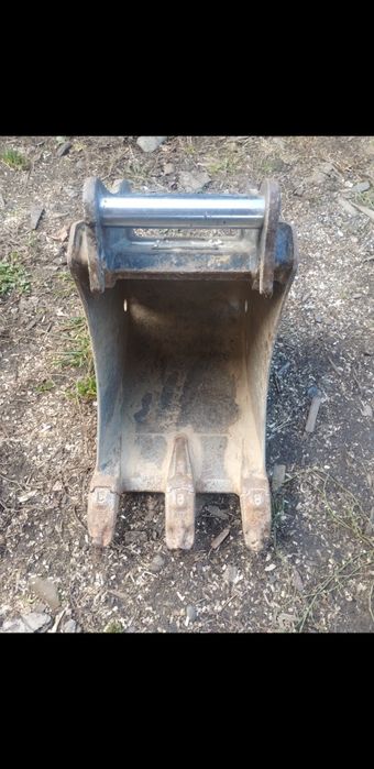 Cupa excavator 35cm si 30 volum