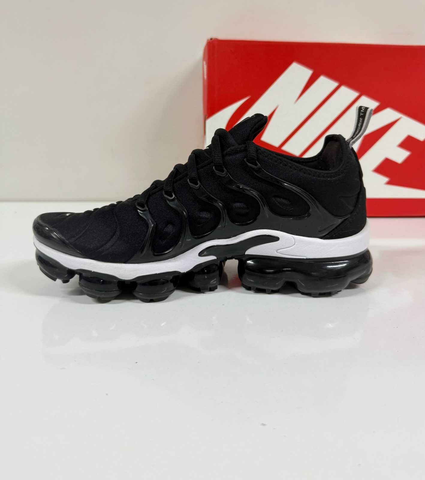 Nike Air VaporMax Plus