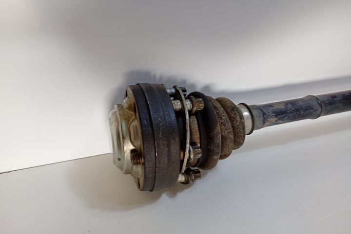 Planetara  dreapta spate 7533446 BMW Seria 3 E90/E91/E92/E93