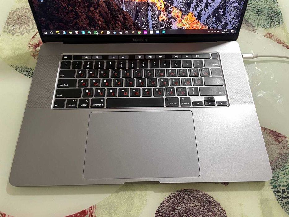 MacBook Pro 16,1" 2020 Touch Bar