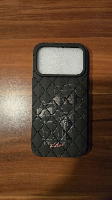 Husa iphone 17 pro - karl lagerfeld