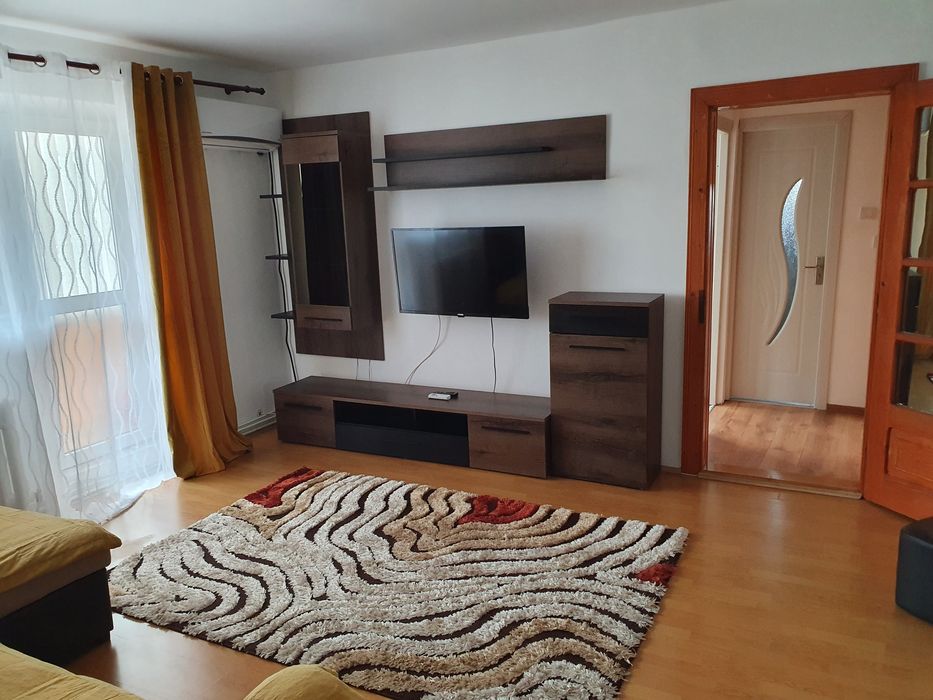 Proprietar inchiriez ap. 2 camere Piata Cetate -  Alba Iulia
