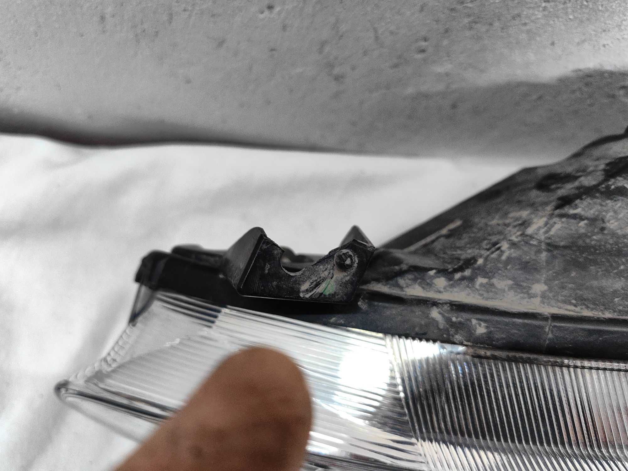 Оригинален фар Форд  Ford B-Max  Led