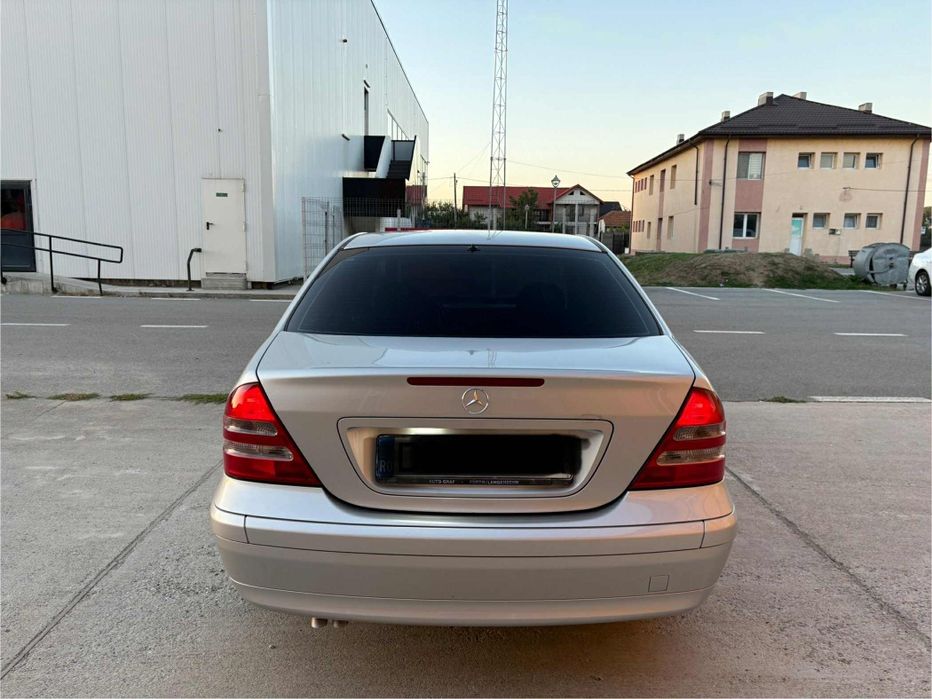 Mercedes C200 An 2004 Adus Recent Germania
