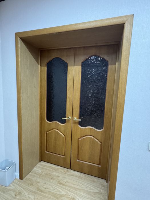 Продам межкомнатные двери в хорошем состоянии