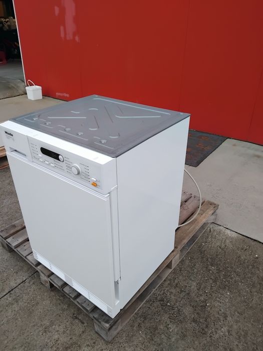 Сушилня Miele...