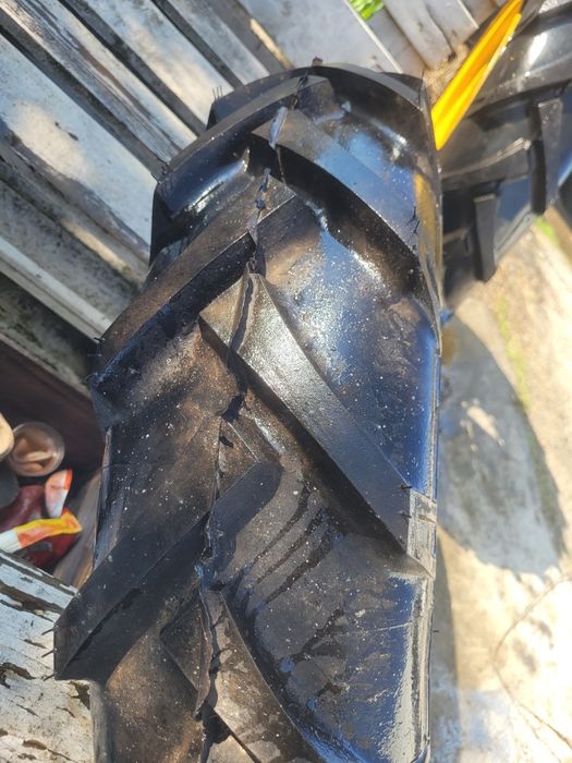 Anvelope 8.3/24 tractor