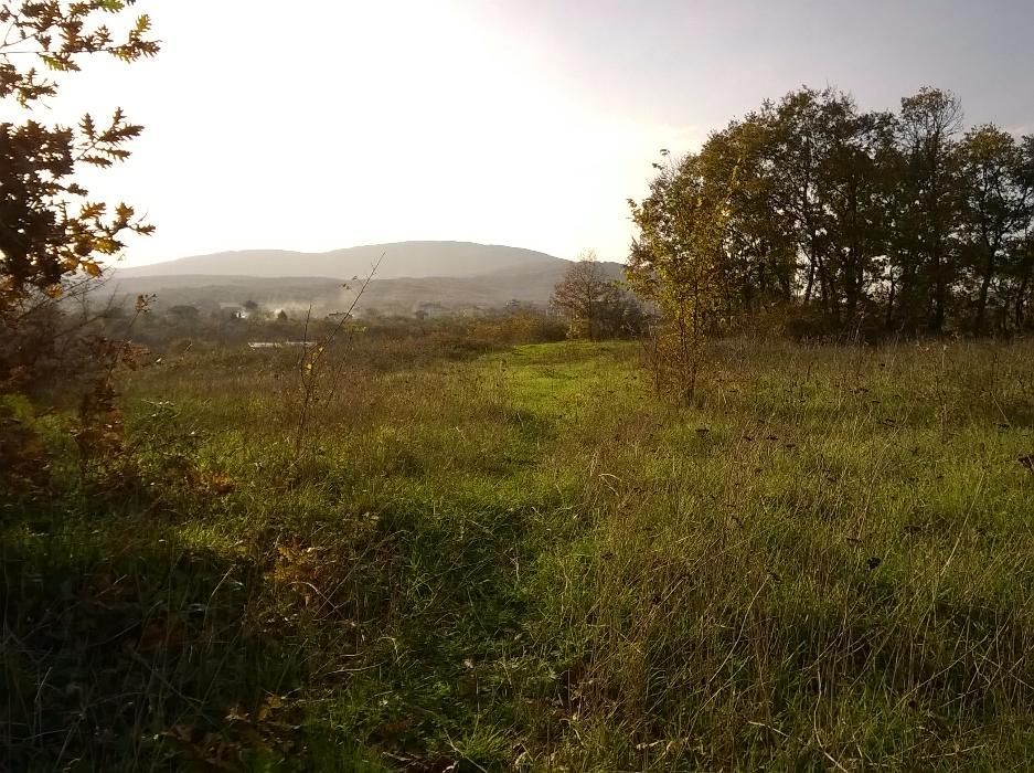 Продавам земя на морето