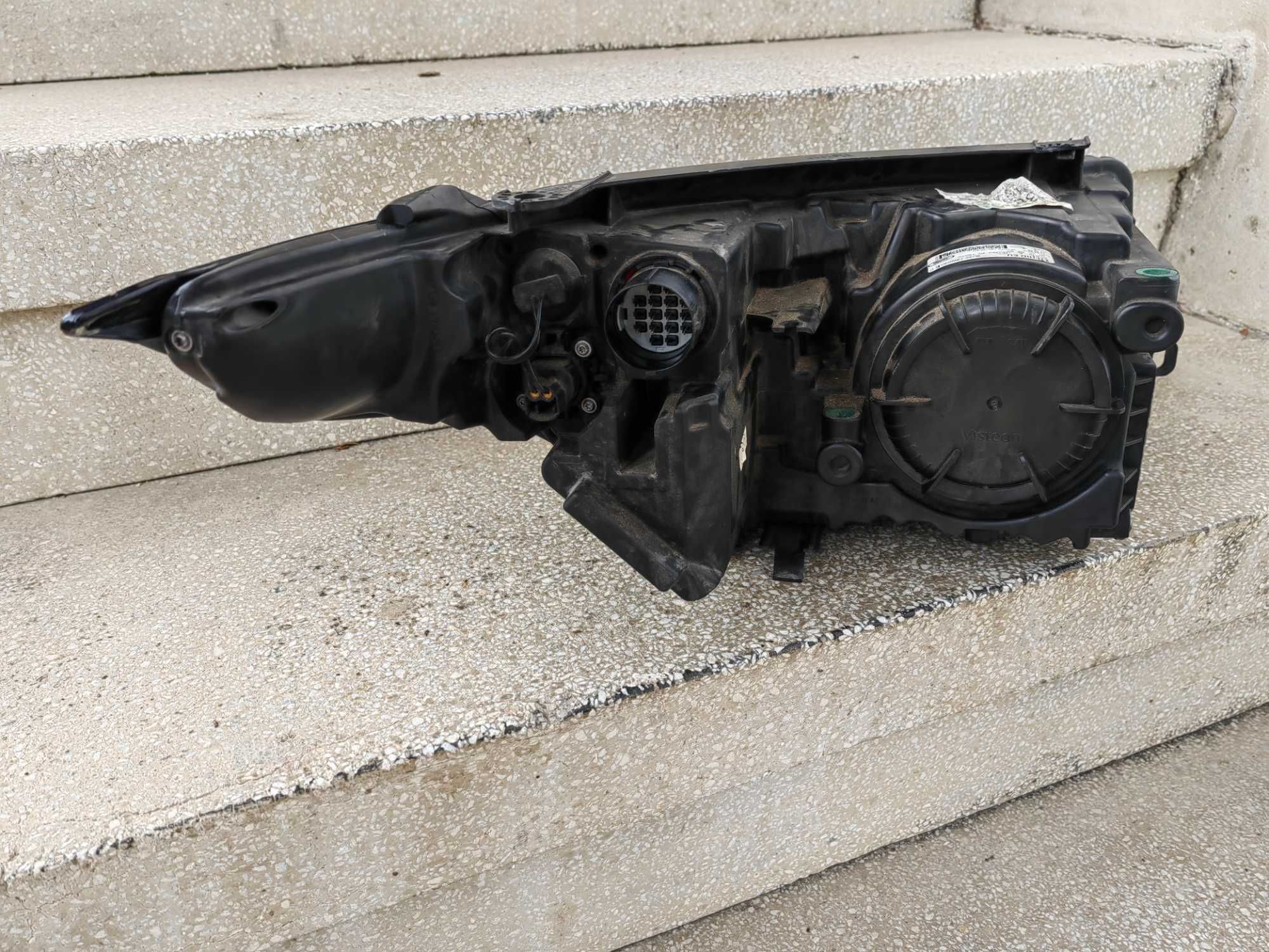 Фар Land Rover Range Rover Evoque Bi-Xenon LED ляв Оригинален