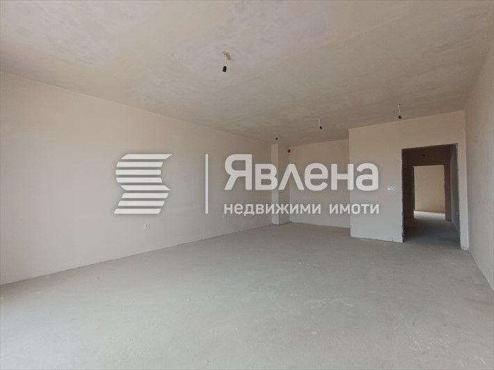 Двустаен партерен апартамент с морска панорама и Акт 16