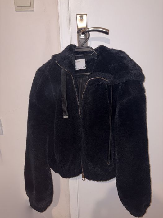 Пухено яке от Бершка