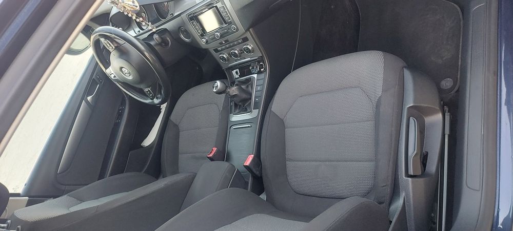 Vând vw passat b7,an 2013,2000diesel